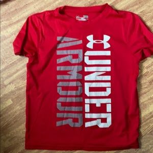 Boys Under Armour shirt 👕